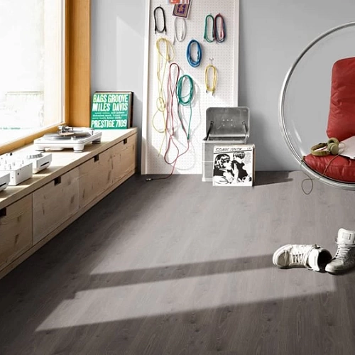 ДУБ КОПЧЁНЫЙ БЕЛЫЙ ПОД МАСЛОМ ЛАМИНАТ  PARADOR  BASIC 400 ламинат для пола